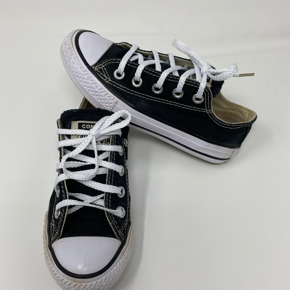 Converse sneakers - Picture 1 of 7